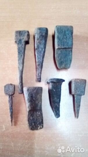 Старинный инструмент