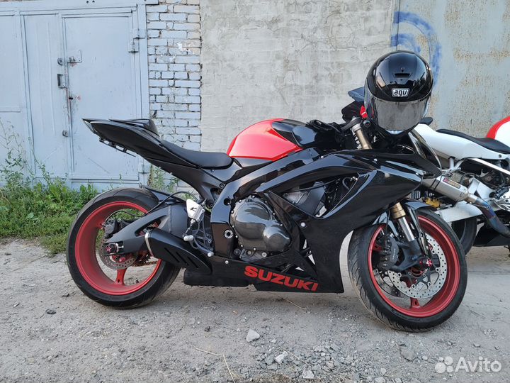 Suzuki gsx r 600 k6