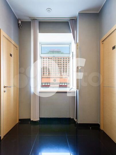 Продам здание, 1459 м²