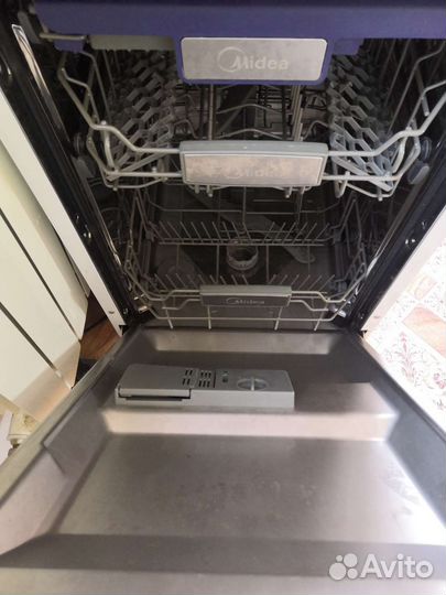 Посудомоечная машина midea M45BD-1006 Auto