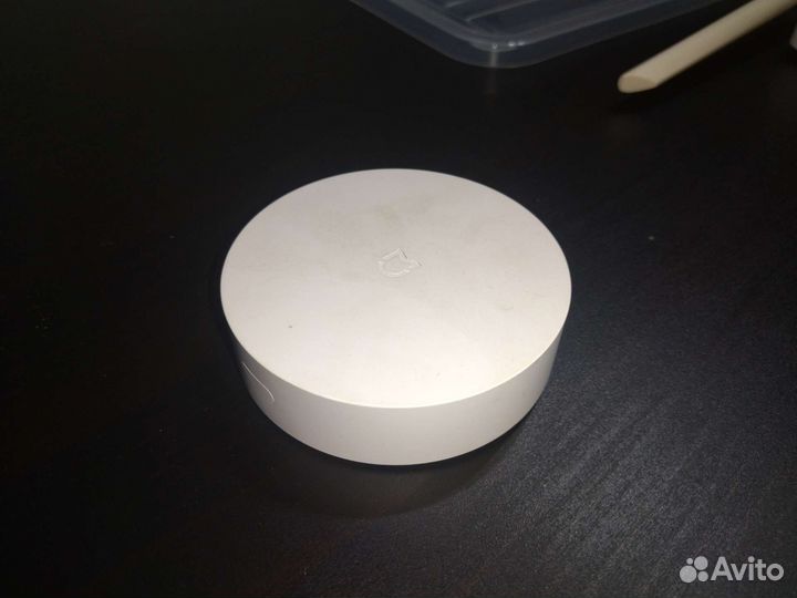 Центр управления умным домом Mi Smart Home Hub