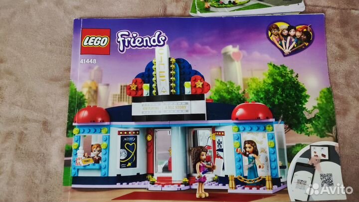 Lego friends кинотеатр и электромобиль