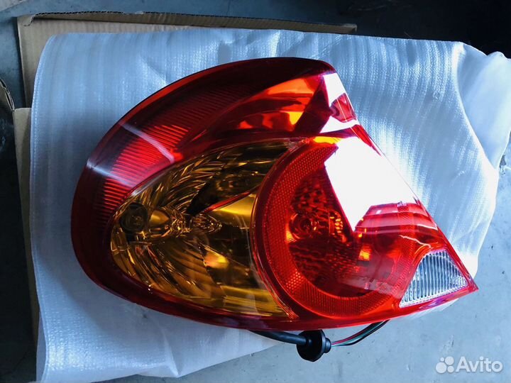 Фонарь Kia spectra