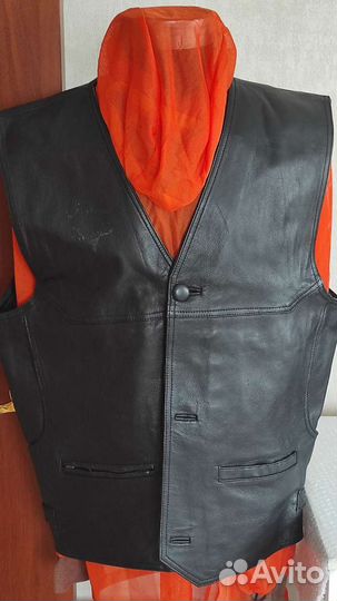 Жилетка кожаная мужская