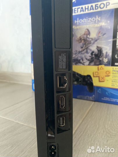 Sony PS4 slim 1tb + 140 игр