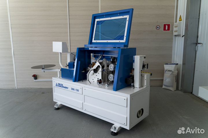 Кромкооблицовочный станок DeltaMachinery DM-130
