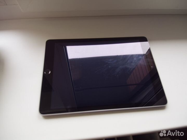 iPad 5 поколения (2017)