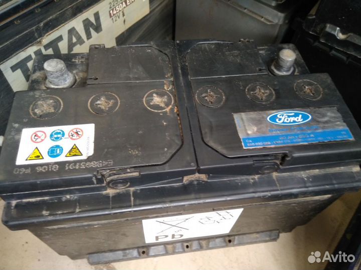 60Ач аккумулятор б/у Ford 6ст-60