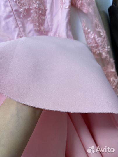 Нарядное платье