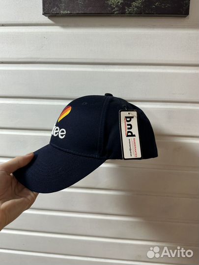 Бейсболка новая