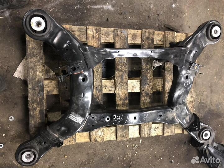 Подрамник задний Mercedes-Benz W166 GLE 2015-2018