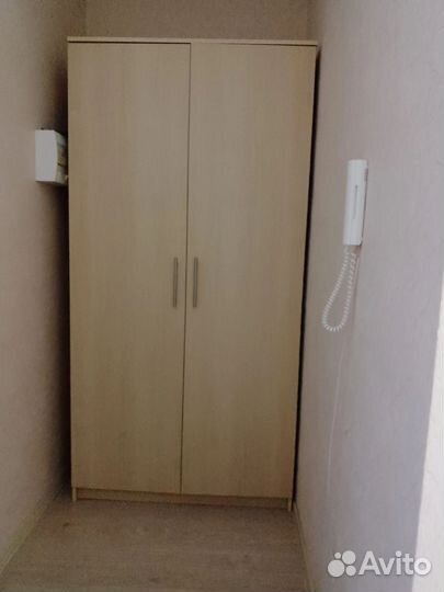 Шкаф