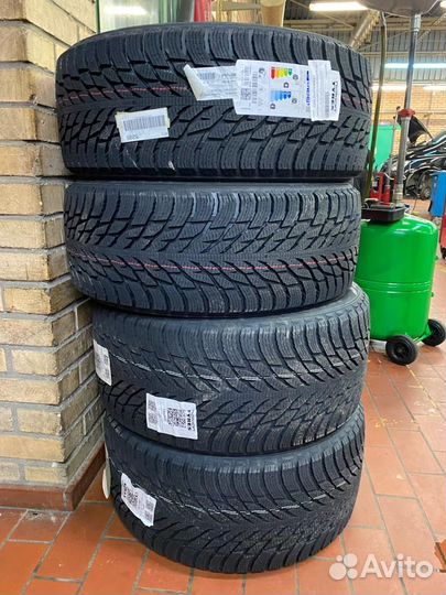 Nokian Tyres Hakkapeliitta R3 205/65 R15 94R