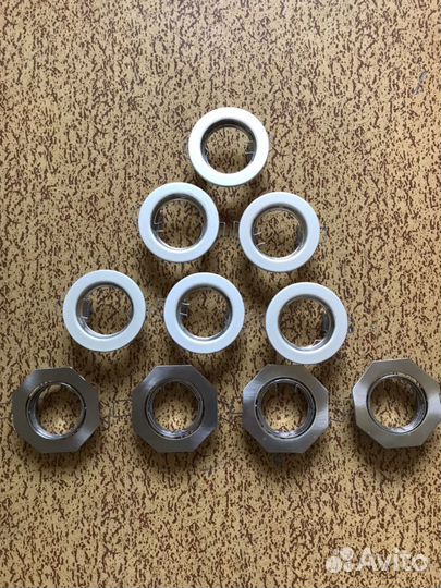 Светильник точечный