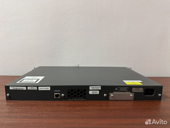 Коммутатор Cisco WS-C3560V2-48TS-S