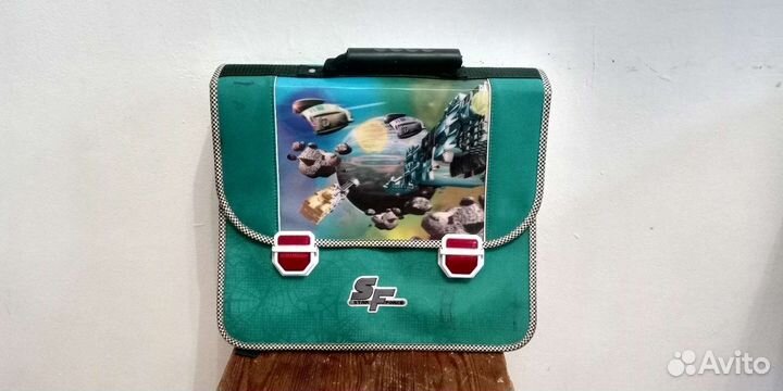 Портфель школьный