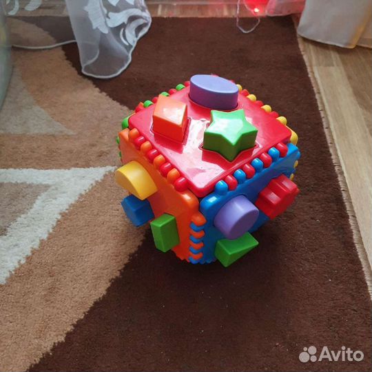 Развивающие игрушки