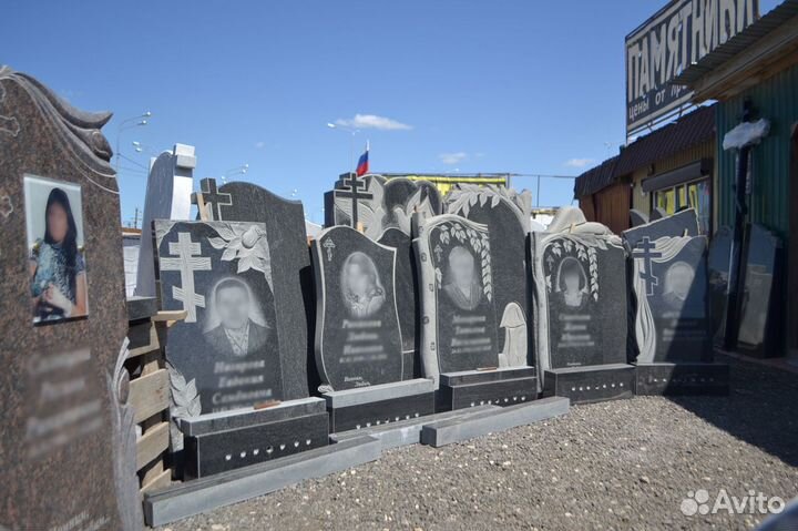 Памятник из гранита 