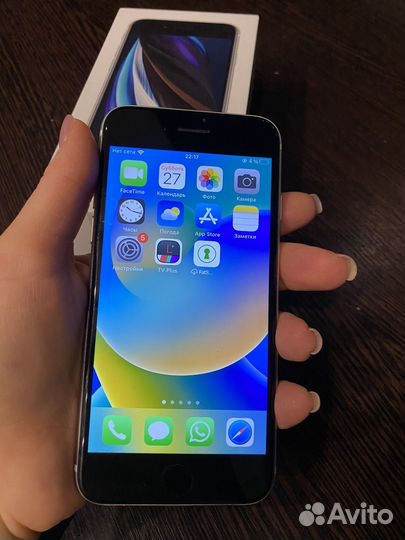 iPhone SE (2020), 256 ГБ