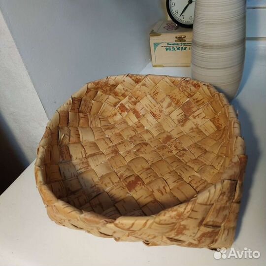 Корзина плетеная береста сухарница 27*27*8 см