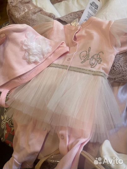 Комплект на выписку для девочки Luxury baby