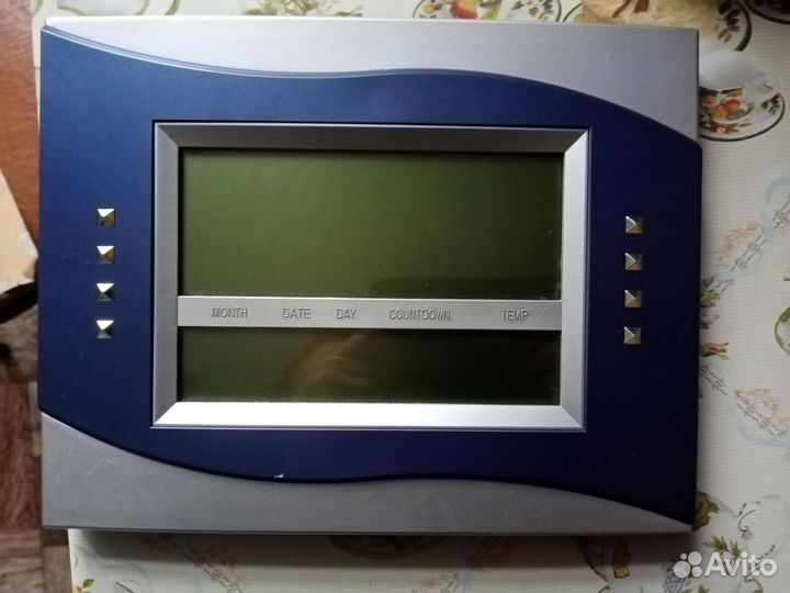 Часы электронные