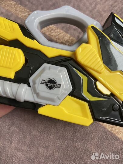 Мотофайтер игрушка Удар грома желтый