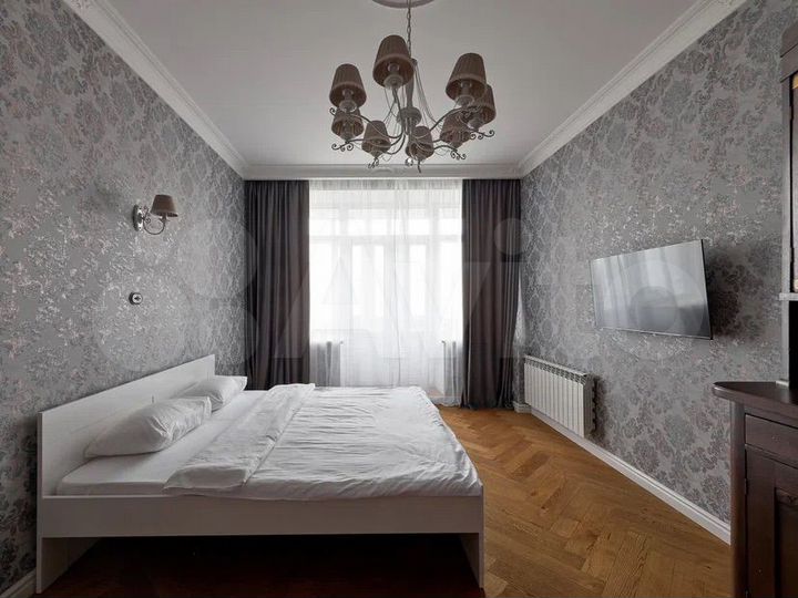 2-к. квартира, 62 м², 6/7 эт.