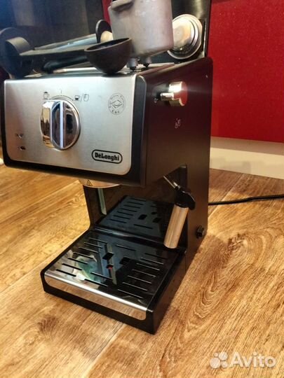 Кофеварка рожковая delonghi ecp33.21