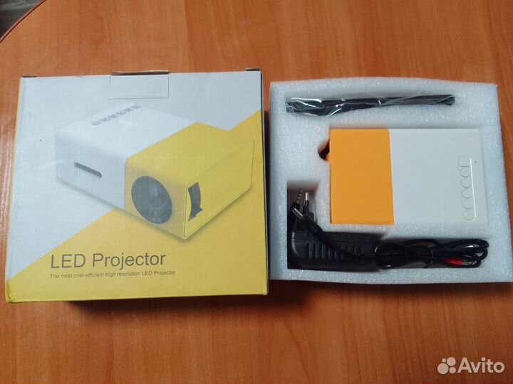 Мини проектор