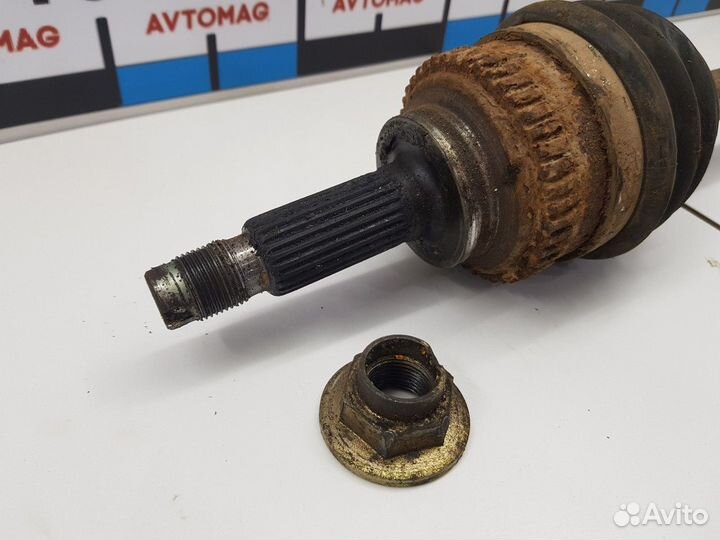 Привод передний левый в сборе 1.5 МКПП (Kia Rio)