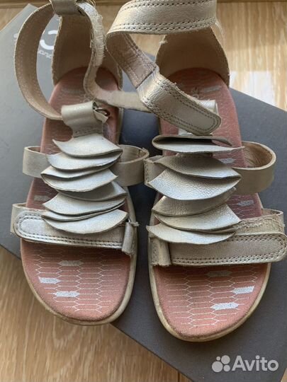 Сандалии для девочки ecco 27 размер