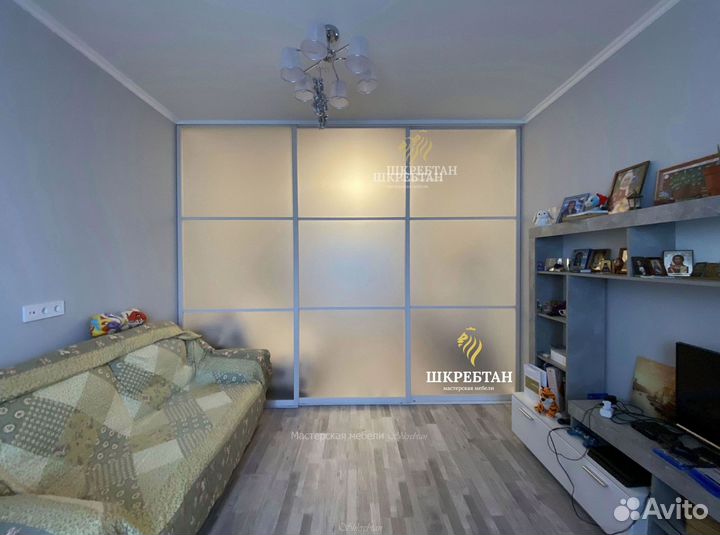 Межкомнатные алюминиевые перегородки и двери