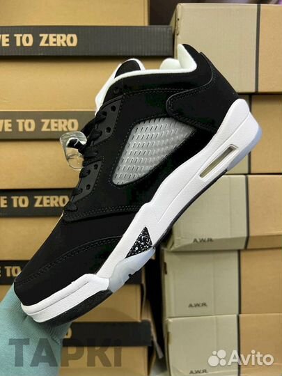 Nike Air Jordan 5 Retro