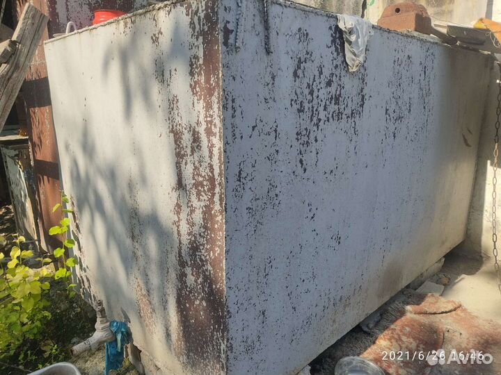 Ёмкость для воды металл 4мм- 2,56 куба