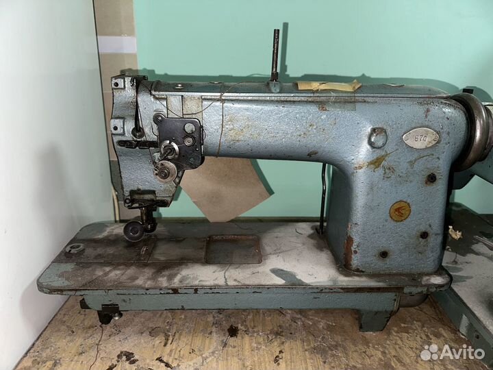 Швейная машинка 322М, колонковая, загибочная бу