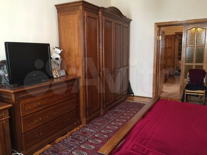 2-к. квартира, 105 м², 2/9 эт.