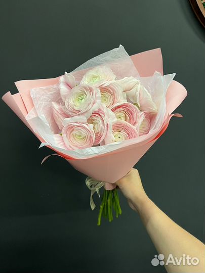 Ранункулюсы цветы букет из ранункулюсов