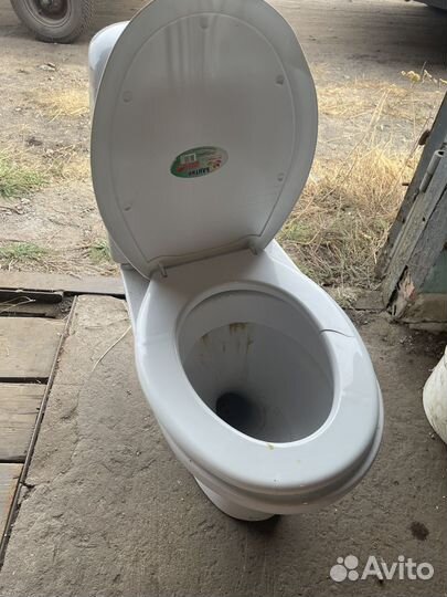 Унитаз с бачком бу