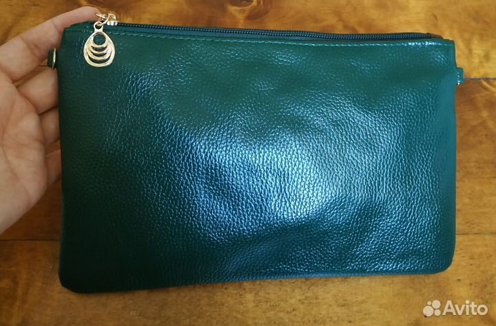 Клатчи (сумочки, косметички)