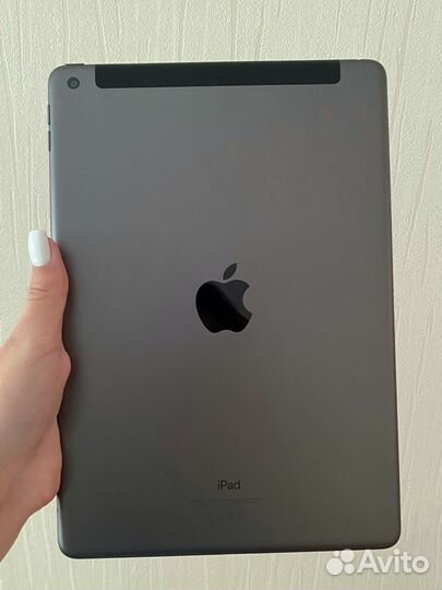 Планшет Apple iPad 64 гб Wifi+Cellular