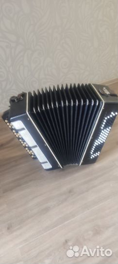 Баян