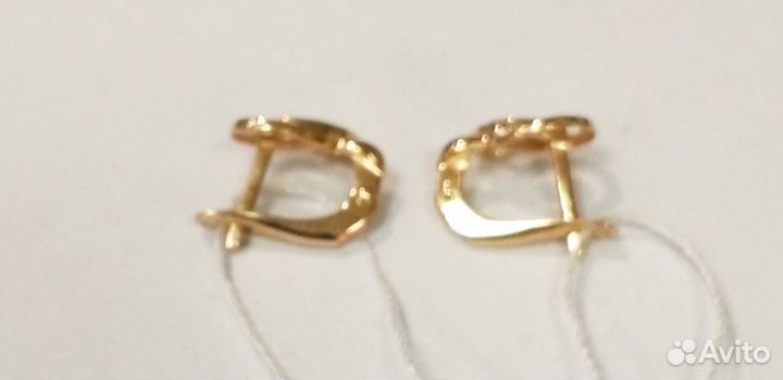 Золотые серьги