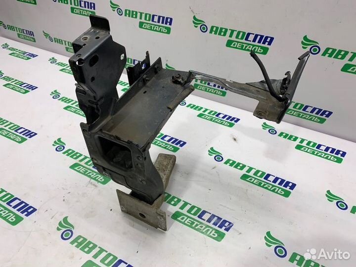 Лонжерон кузова передний левый Peugeot 308 хетчбек