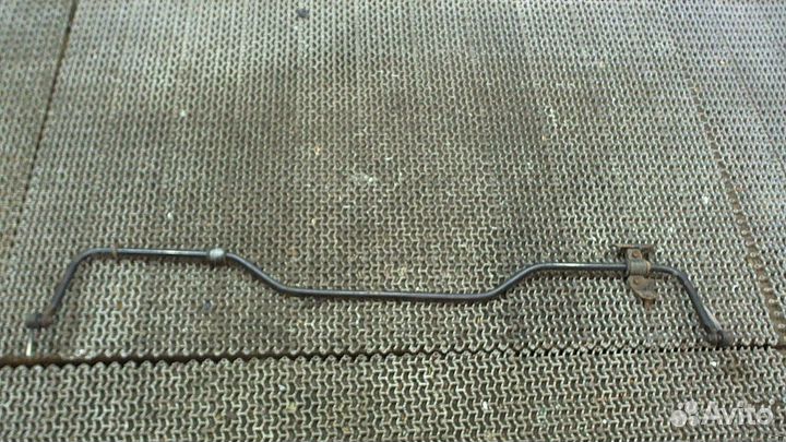 Стабилизатор подвески Toyota Venza, 2010