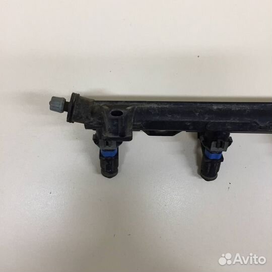 Рейка топливная рампа Volkswagen Polo MK5 2011-202