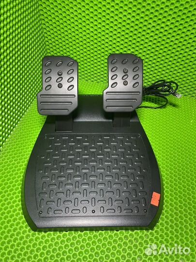 Руль Thrustmaster T150 Force Feedback