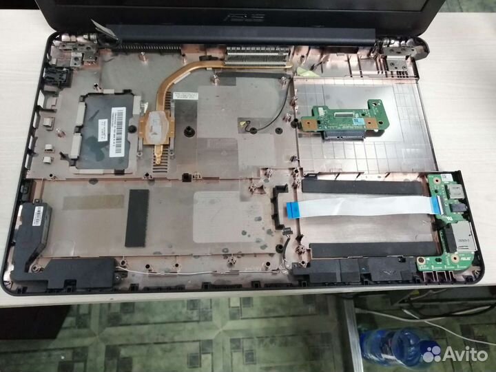 Ноутбук в разбор