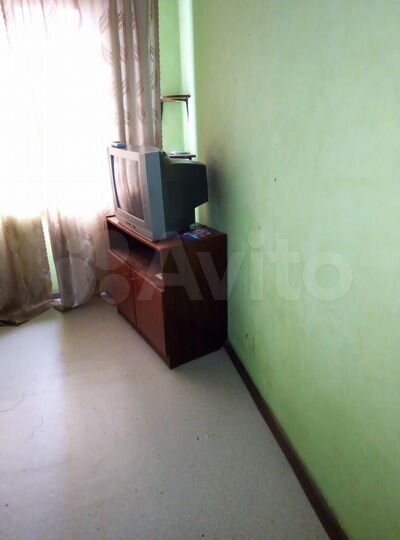 Комната 10 м² в 4-к., 2/9 эт.