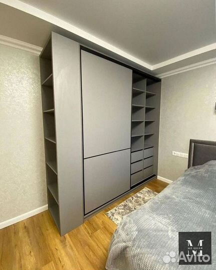 Шкаф встроенный